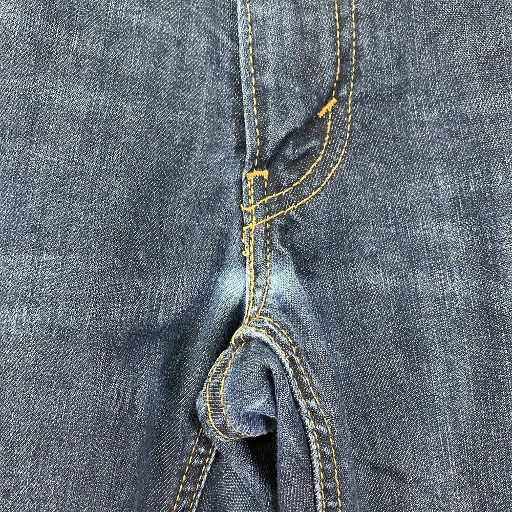 Levis Mens Blue 541 Athletic Fit Dark Wash Jeans‎ Size 32x31